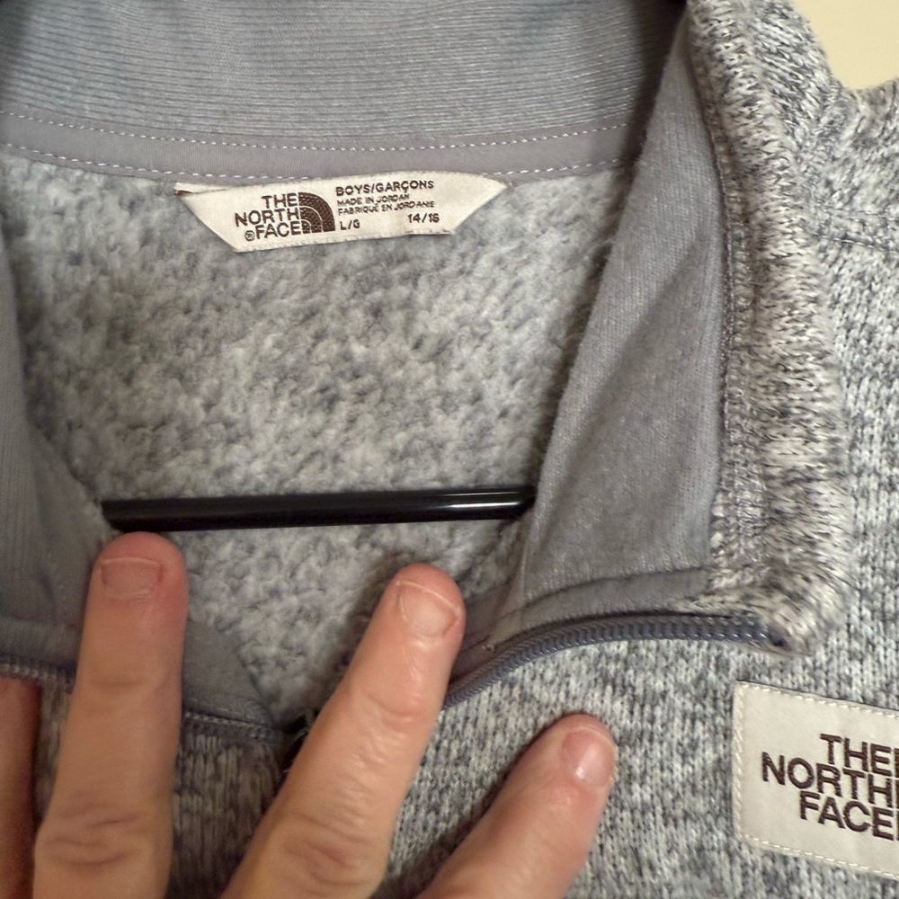 North face jacket size large youth